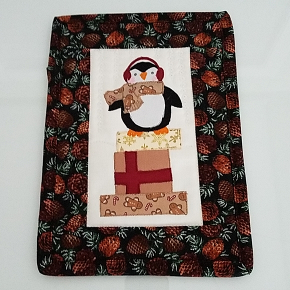 Christmas Mug Rug - Picture 2 of 2